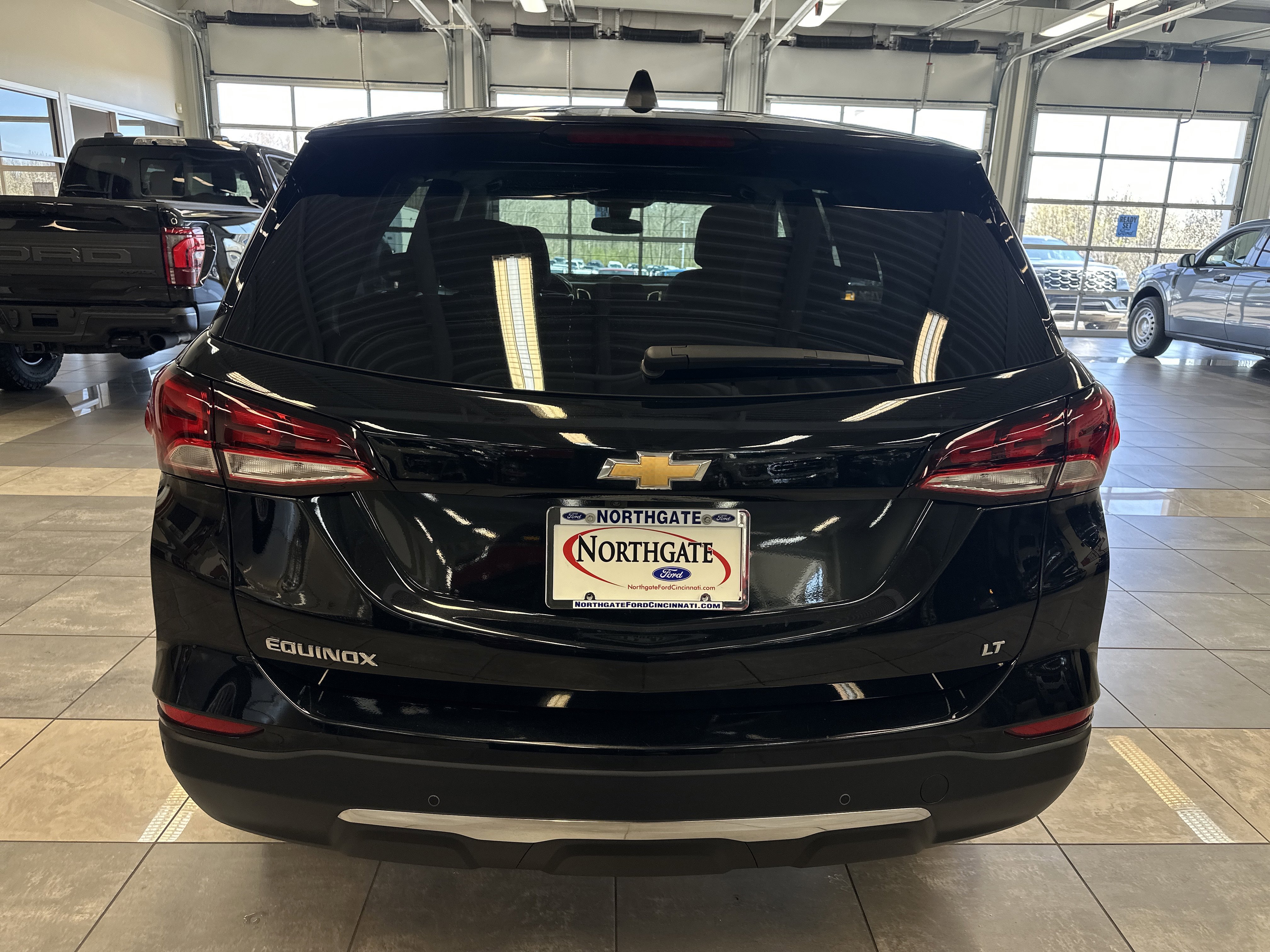 Used 2024 Chevrolet Equinox LT FWD image 13