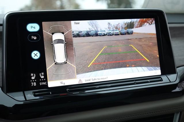 New 2026 Volkswagen Atlas SEL Premium R-Line image 17