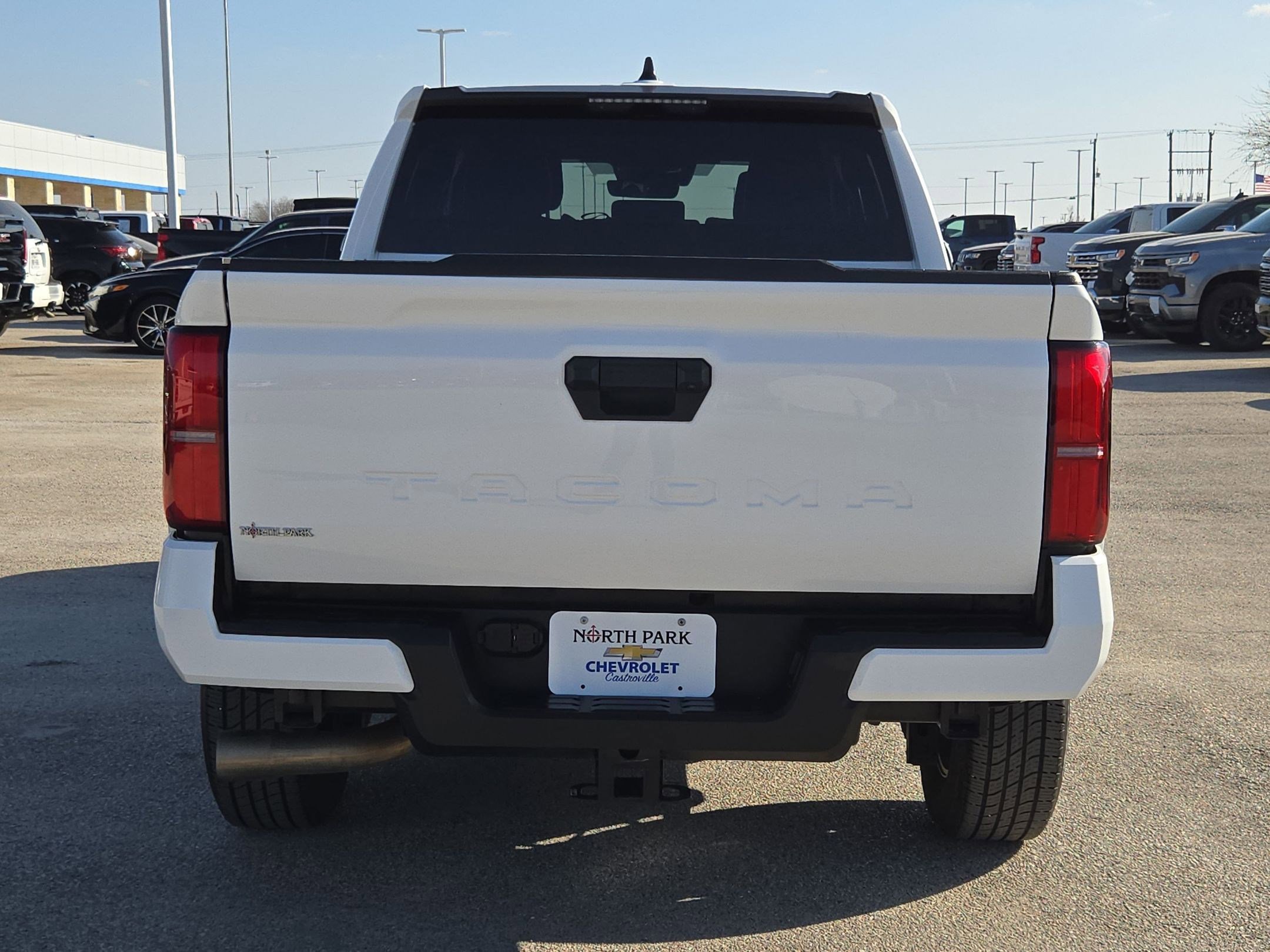 Used 2024 Toyota Tacoma SR5 image 4