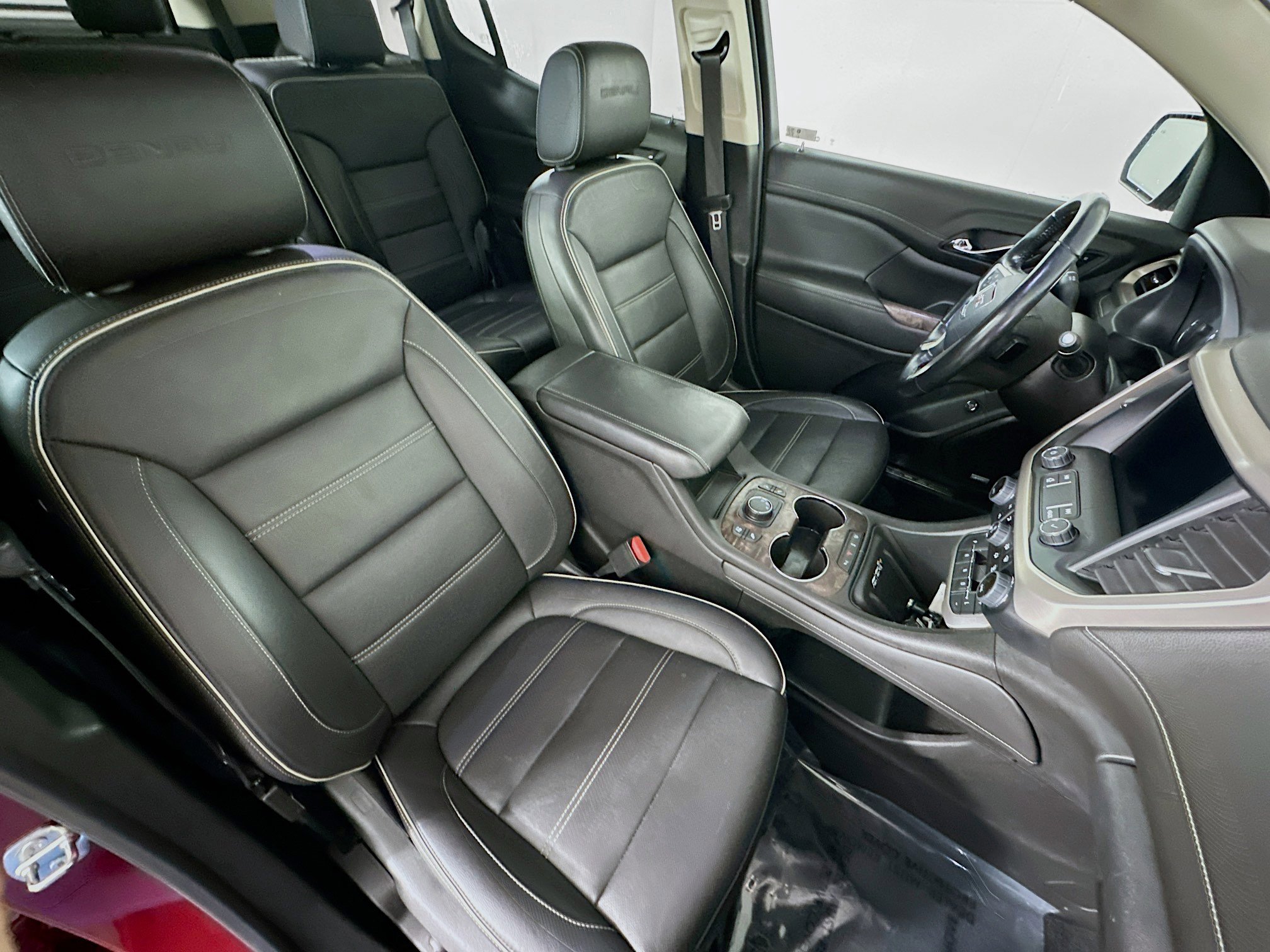 Used 2020 GMC Acadia Denali w/ Technology Package image 35