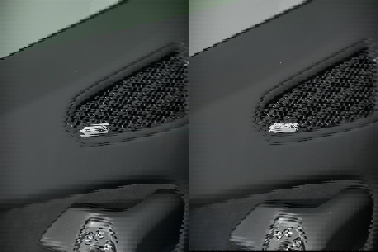 Used 2020 Lamborghini Huracan EVO image 22