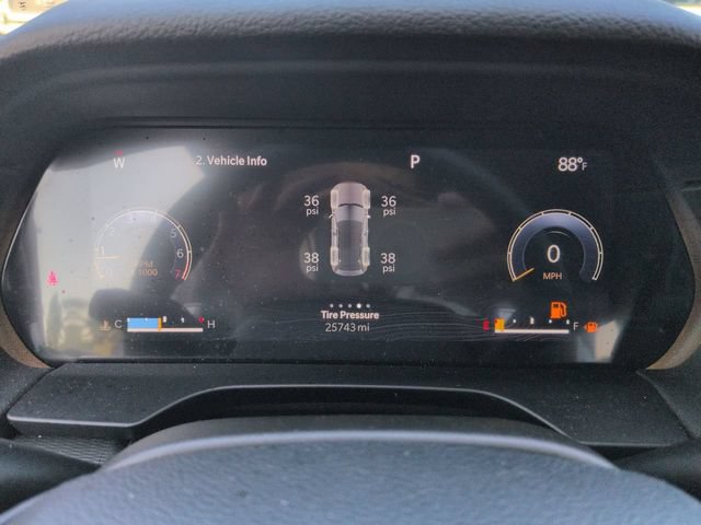 Used 2023 Jeep Grand Cherokee Altitude AWD/4WD image 29