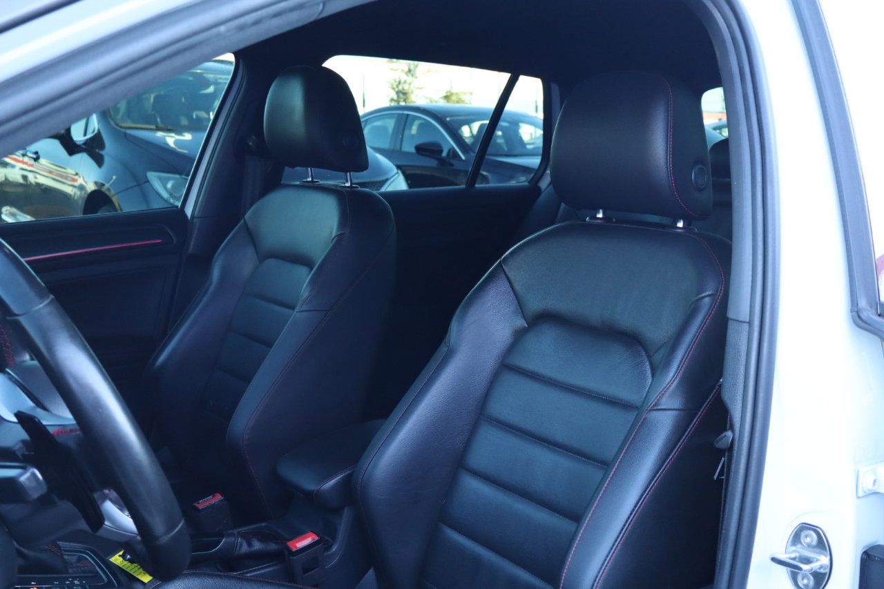 Used 2021 Volkswagen GTI Autobahn image 16