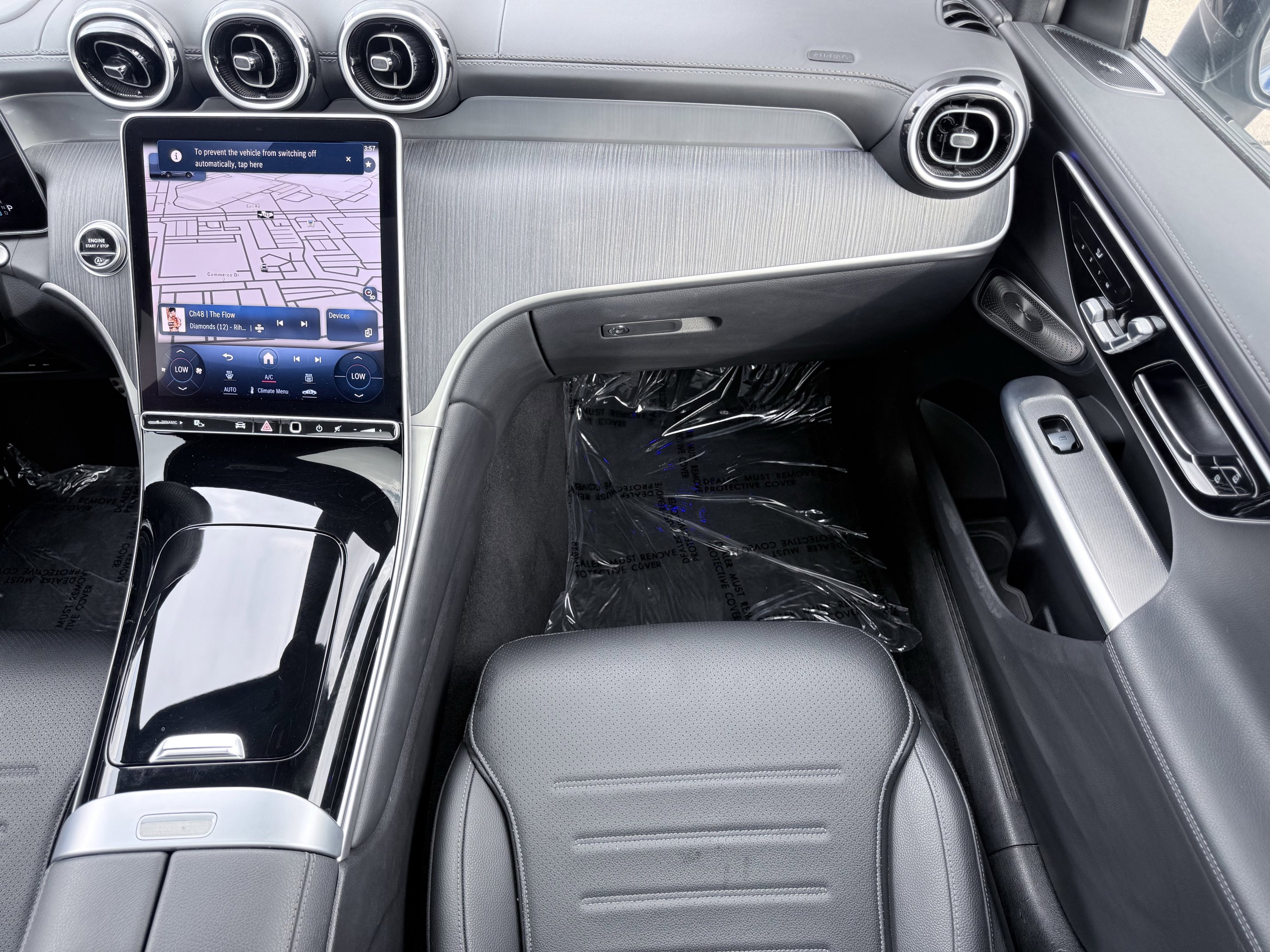 Used 2024 Mercedes-Benz GLC 300 4MATIC w/ AMG Line image 54