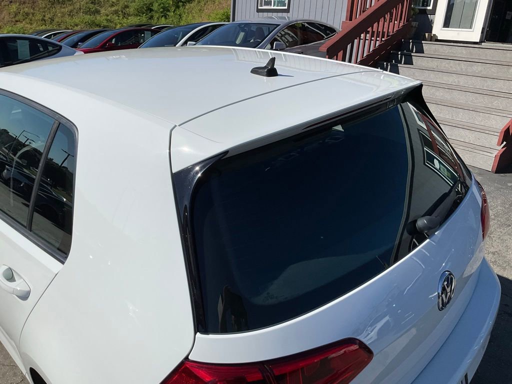 Used 2015 Volkswagen e-Golf SEL Premium image 78