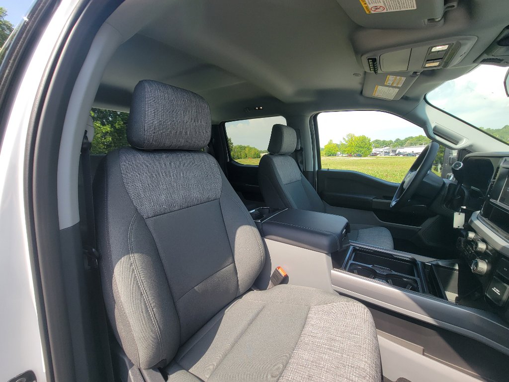 New 2026 Ford F350 XLT w/ 360-Degree Camera Package image 36