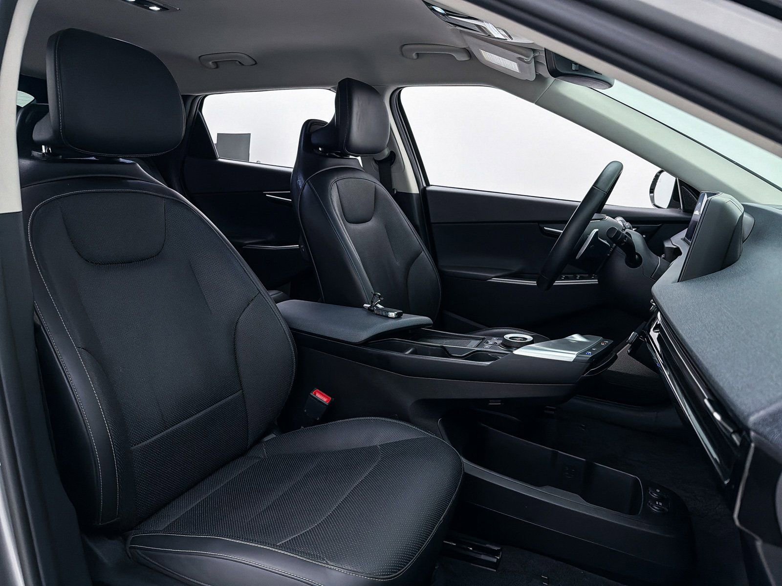 Used 2022 Kia EV6 Wind image 31