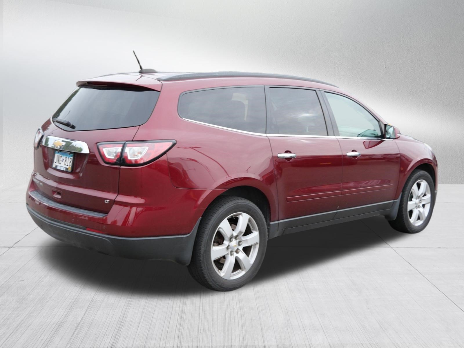 Certified 2017 Chevrolet Traverse LT w/ True North Edition AWD/4WD image 7