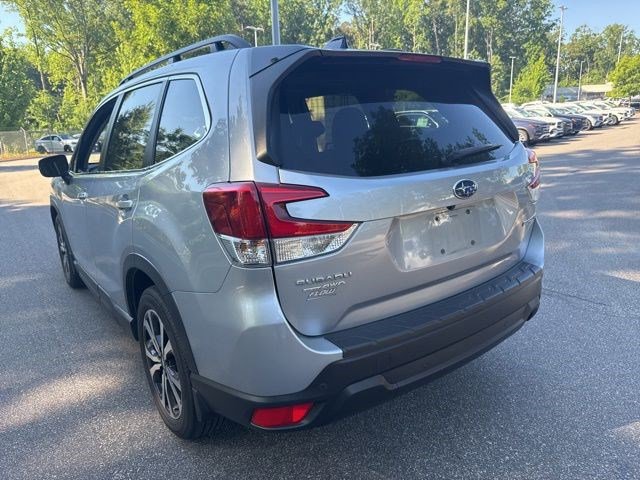 Used 2024 Subaru Forester Limited w/ Convenience Package AWD/4WD image 7
