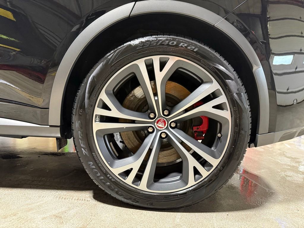 Used 2020 Jaguar F-PACE SVR AWD/4WD image 40