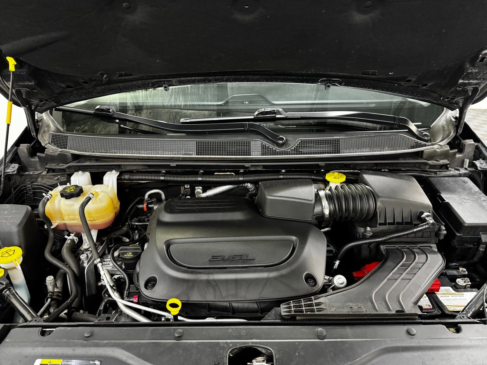Used 2020 Chrysler Pacifica Limited image 10