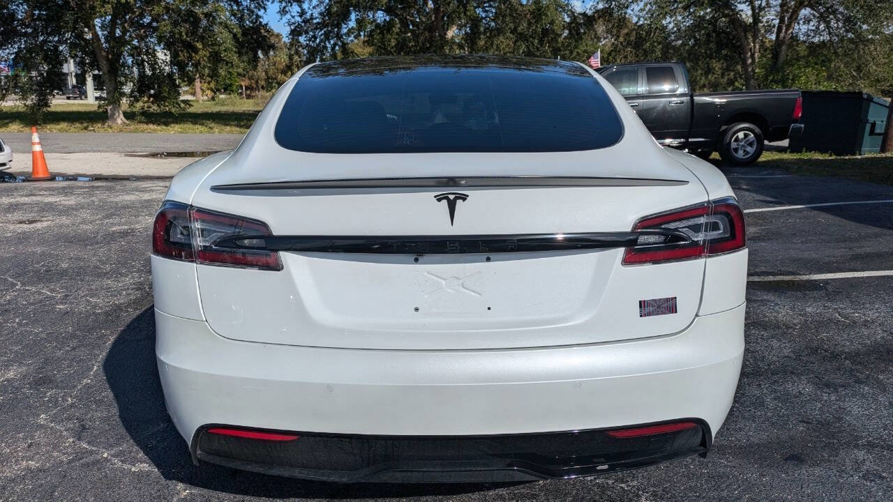 Used 2021 Tesla Model S Plaid image 4