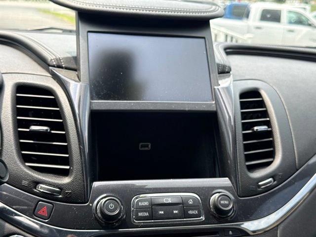 Used 2019 Chevrolet Impala Premier FWD image 16