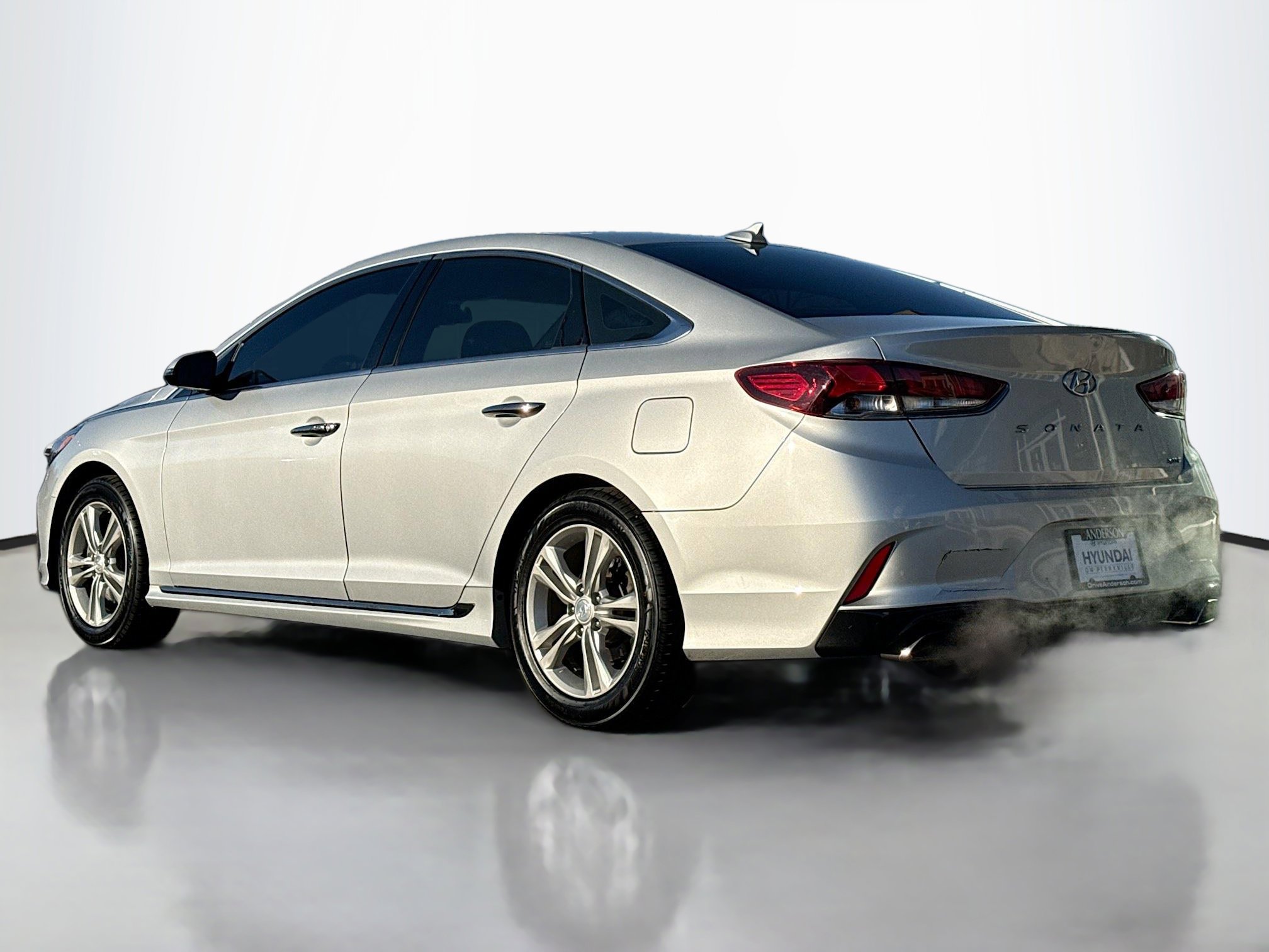 Used 2018 Hyundai Sonata Sport image 13