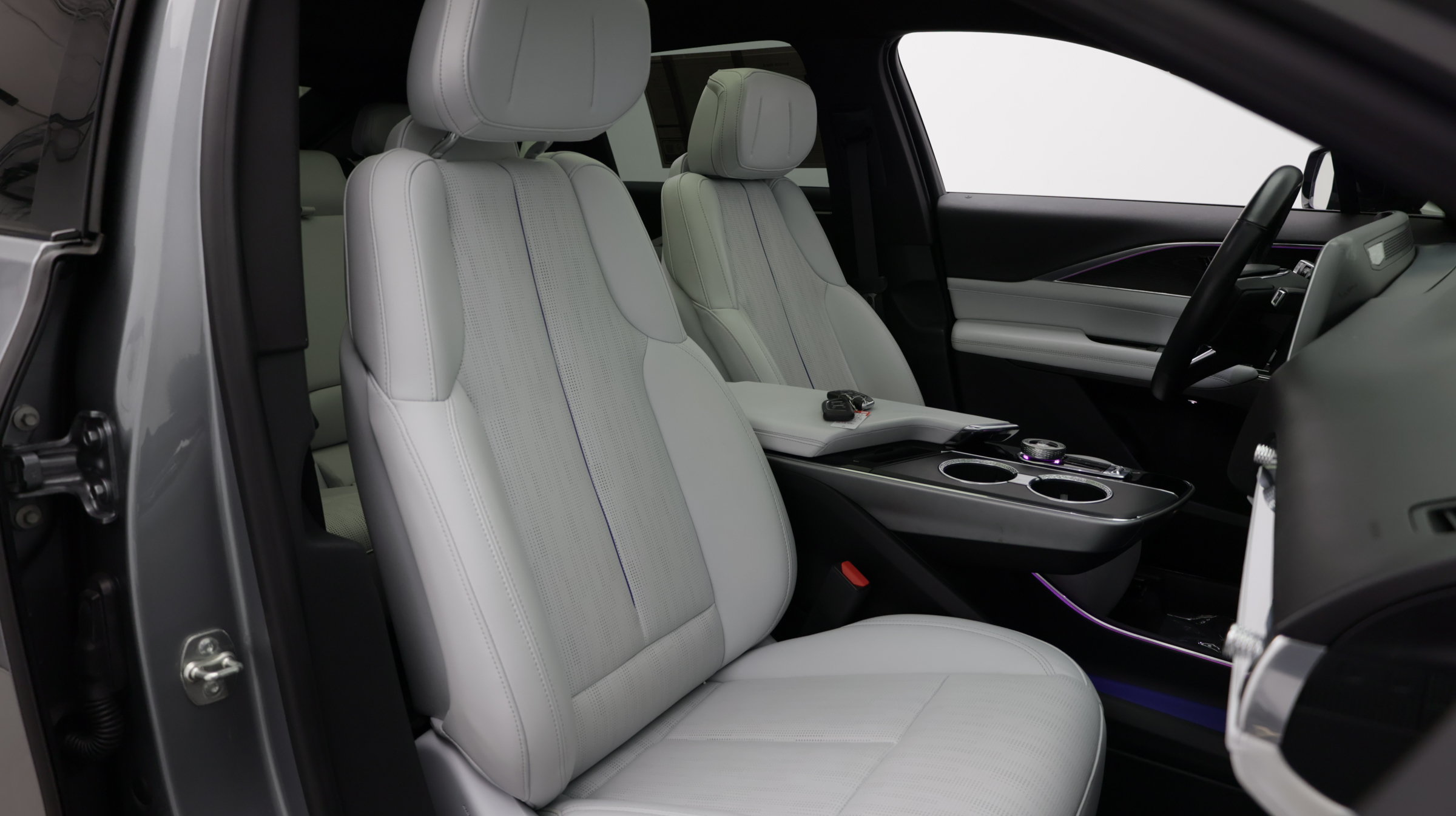 Used 2024 Cadillac Lyriq Luxury RWD image 39