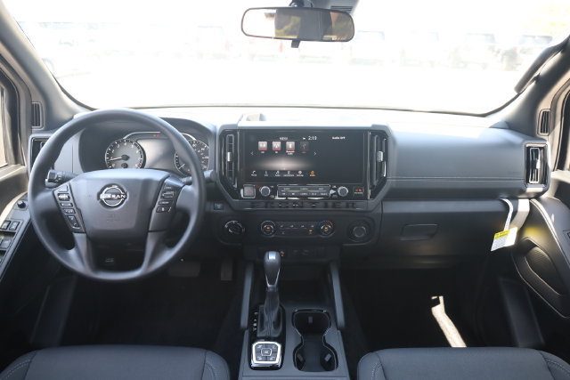 New 2026 Nissan Frontier SV w/ Tow Package AWD/4WD image 13