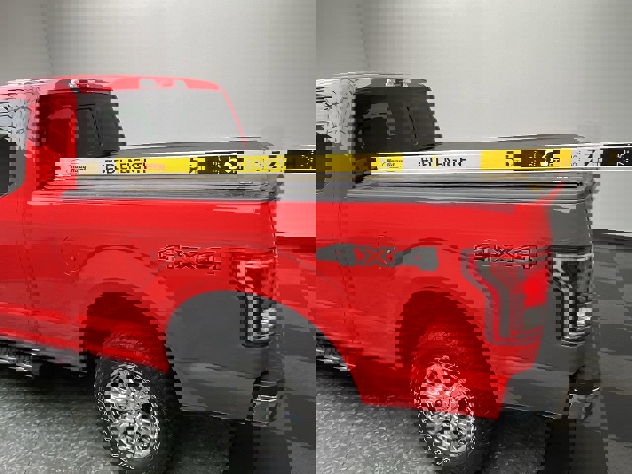 Used 2017 Ford F150 XLT w/ Equipment Group 302A Luxury image 9