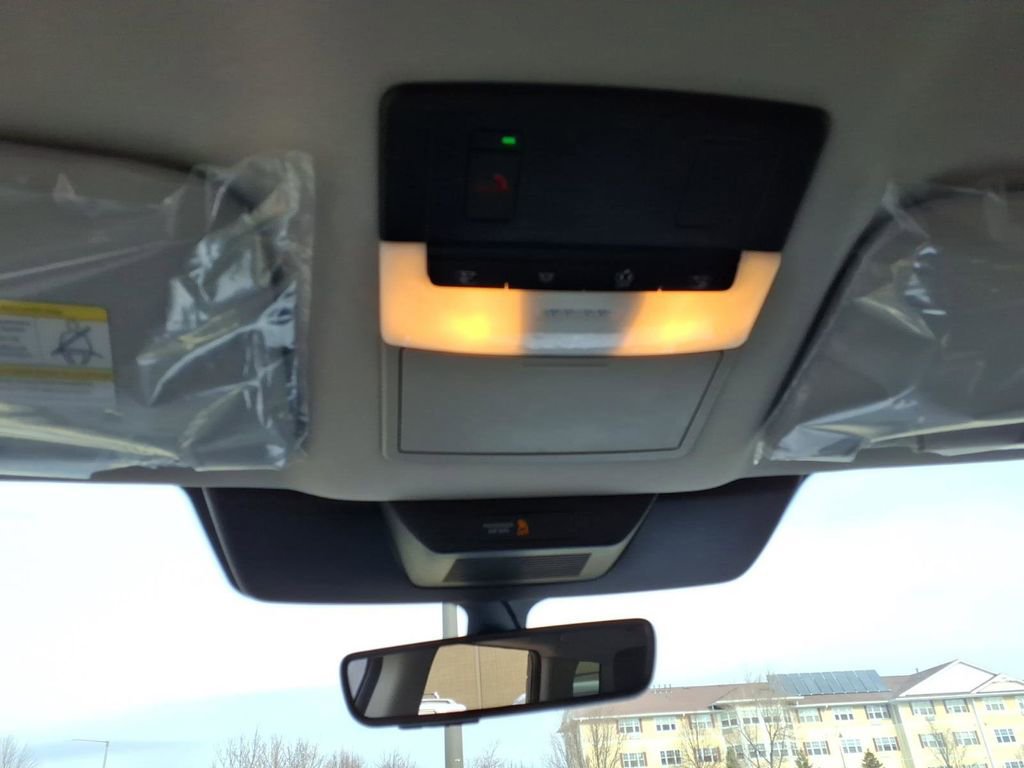 New 2026 Nissan Pathfinder SL image 24