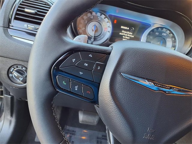 Used 2023 Chrysler 300 S image 16