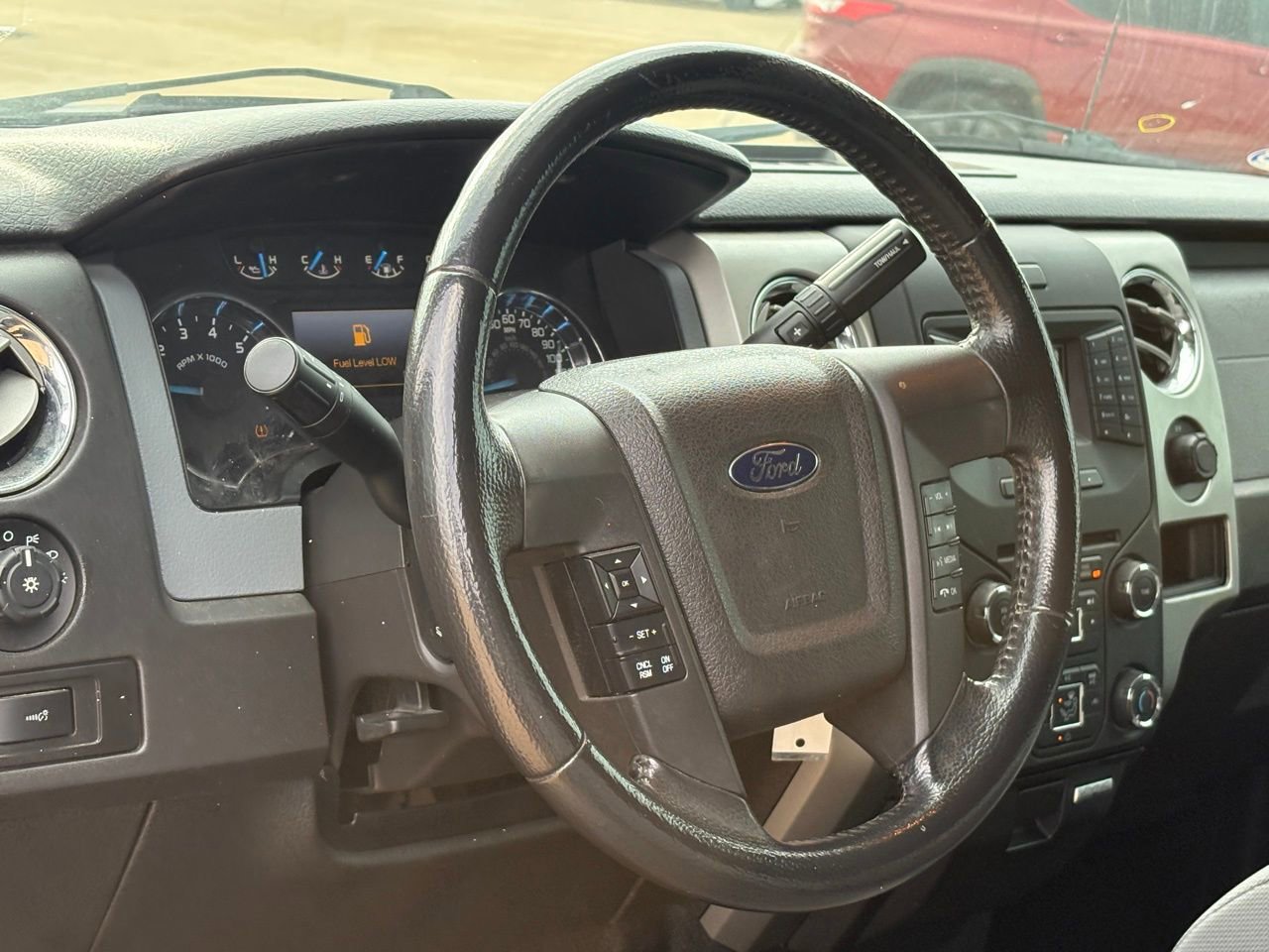 Used 2013 Ford F150 XLT w/ Luxury Equipment Group RWD image 10