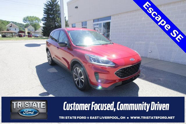 Used 2022 Ford Escape SE w/ SE Sport Appearance Package