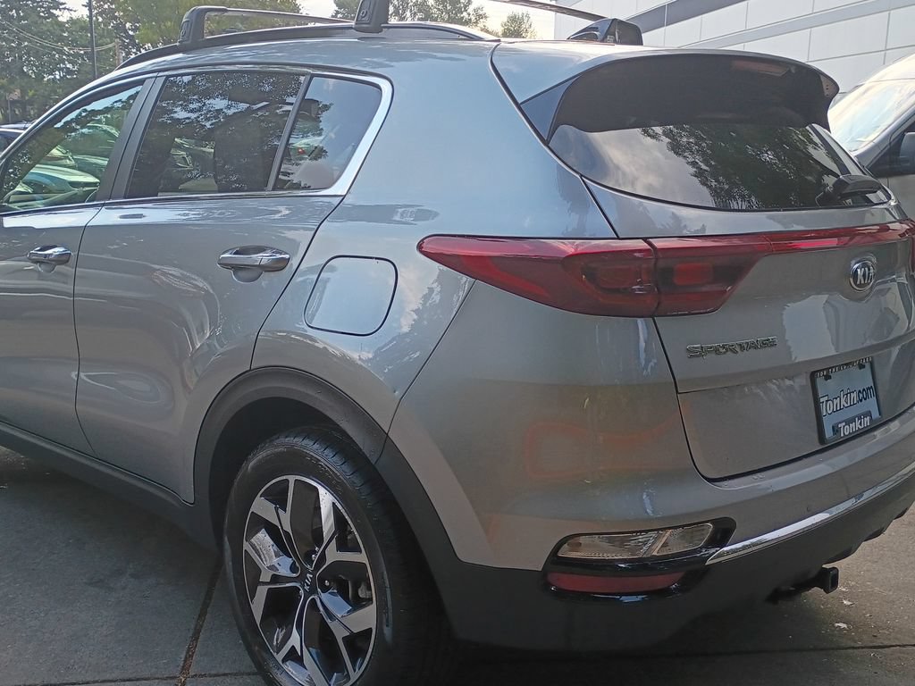 Used 2020 Kia Sportage EX w/ Option Group 15 AWD/4WD image 7