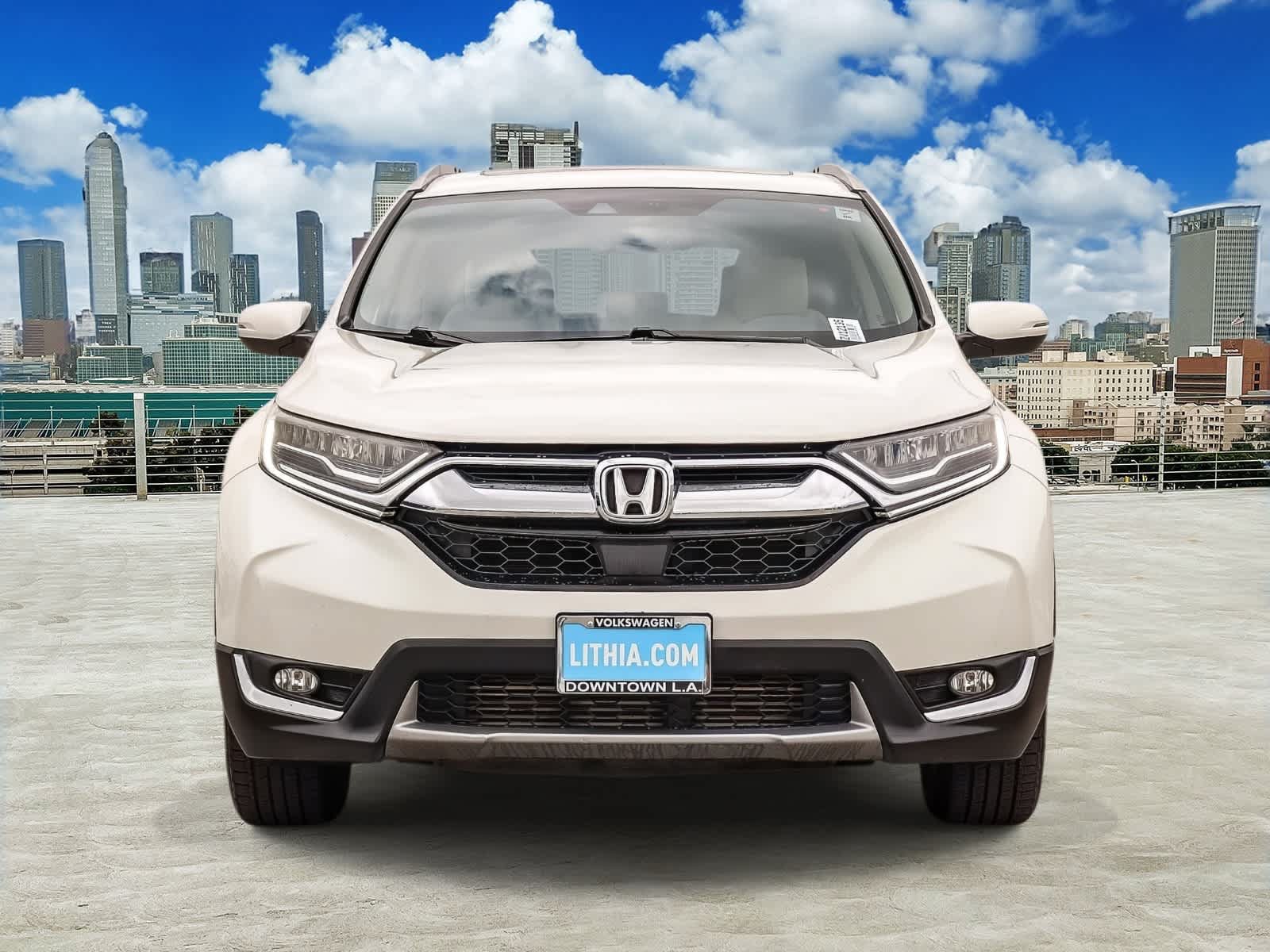 Used 2017 Honda CR-V Touring image 2