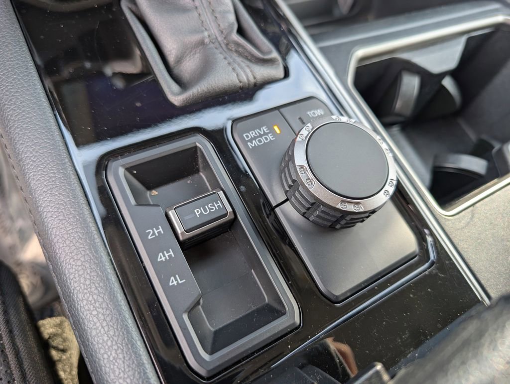 Used 2023 Toyota Tundra Limited image 26