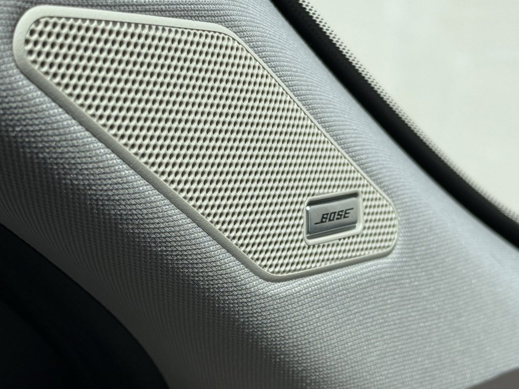 Used 2023 Nissan Rogue Platinum w/ Platinum Premium Package image 11