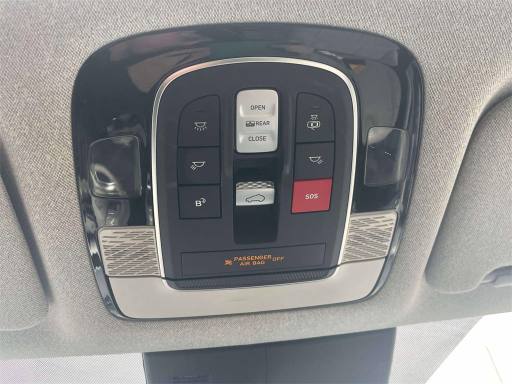 Used 2023 Hyundai Palisade Limited image 32