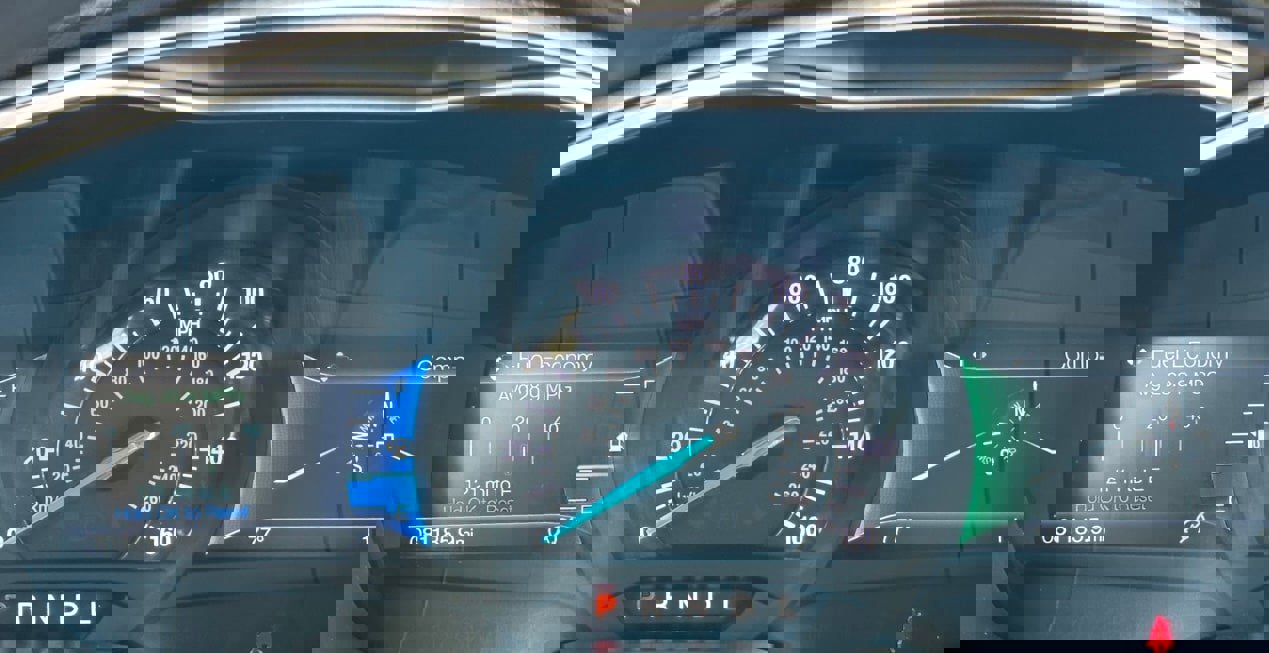 Used 2020 Ford Fusion SE image 13