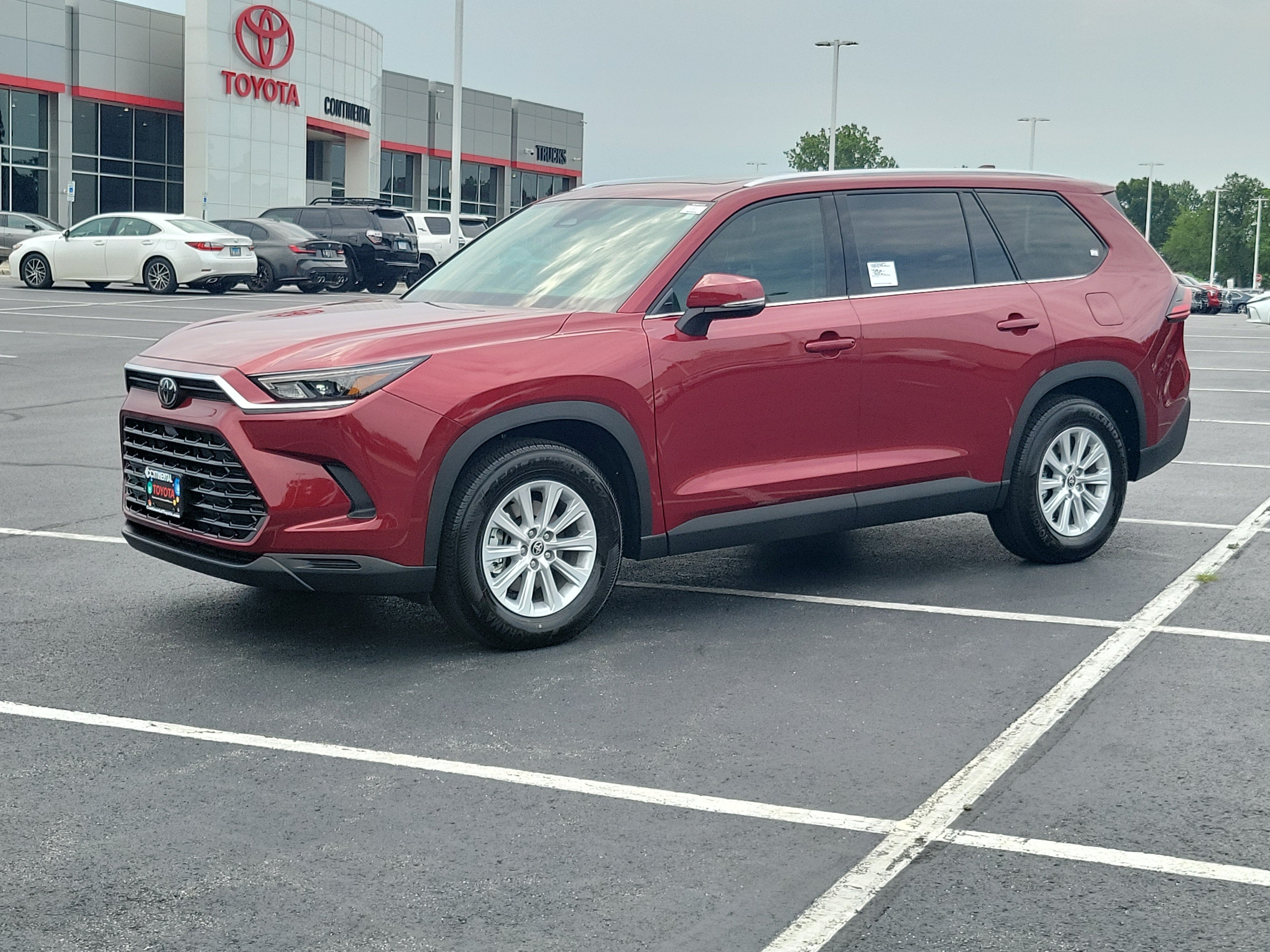 New 2026 Toyota Grand Highlander AWD image 3