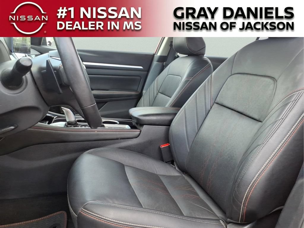 Certified 2024 Nissan Altima 2.0 SR FWD image 24