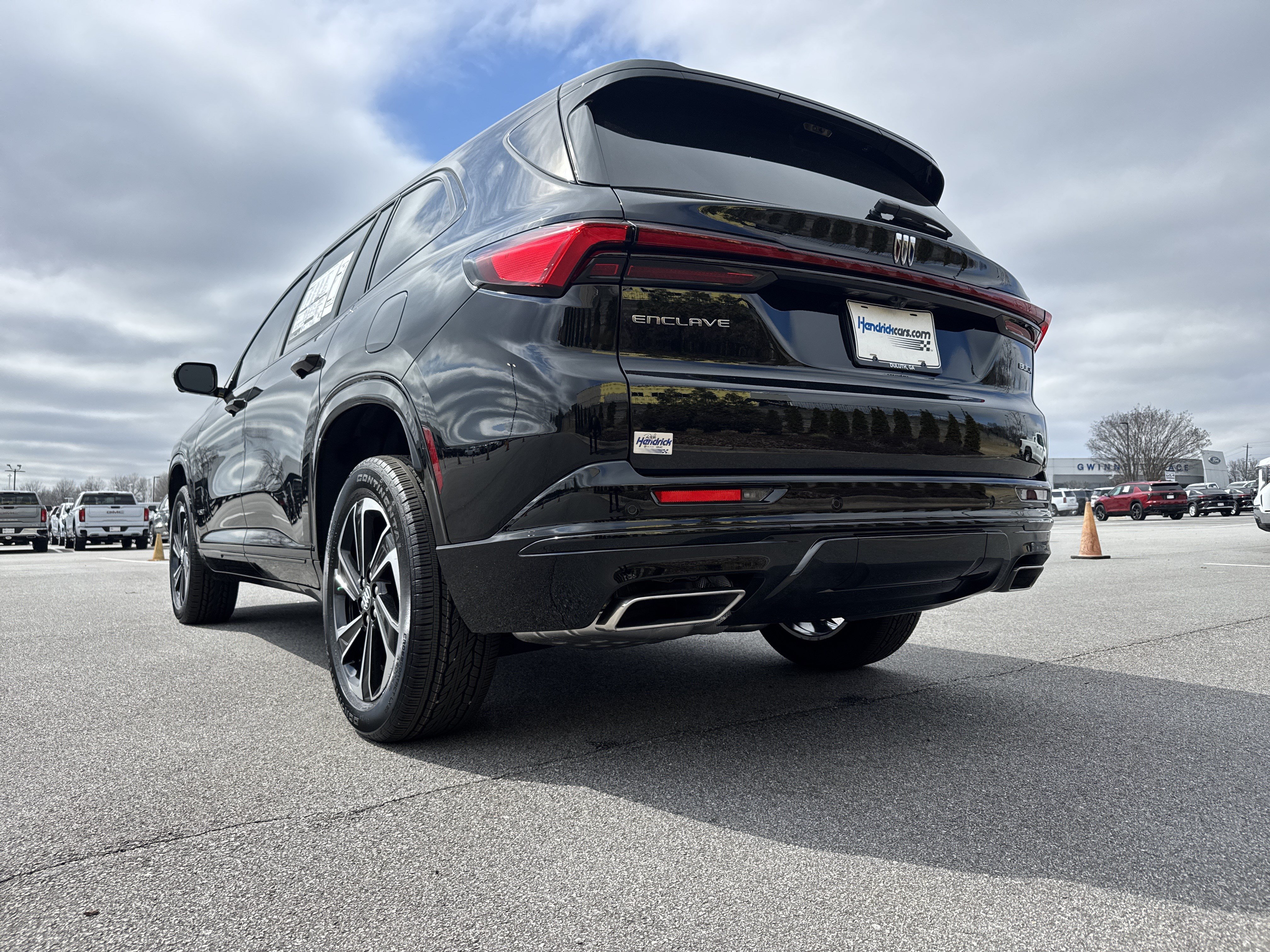 New 2026 Buick Enclave Sport Touring w/ Power Package FWD image 8