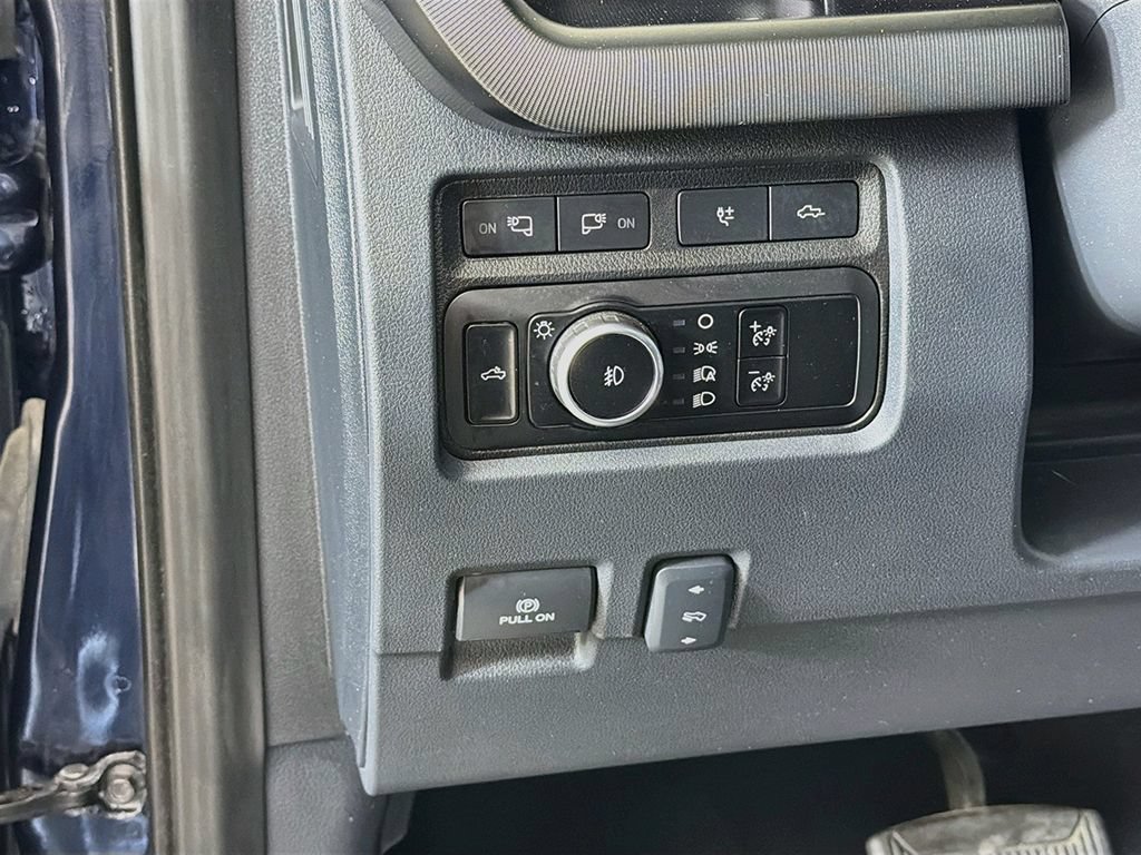 Used 2023 Ford F250 Platinum AWD/4WD image 35