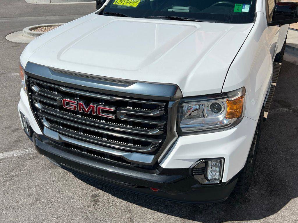 Used 2022 GMC Canyon AT4 image 12