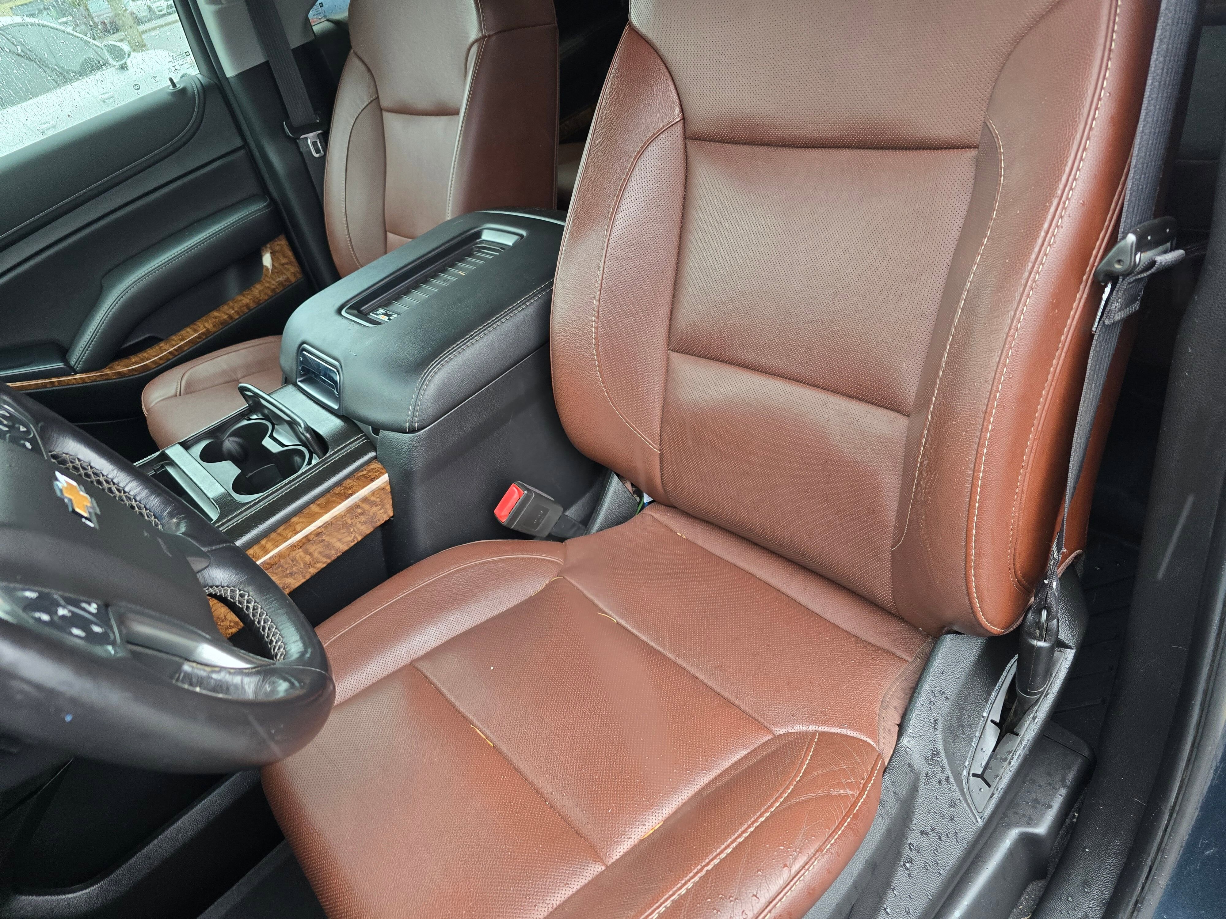 Used 2019 Chevrolet Tahoe Premier w/ Premier Plus Edition AWD/4WD image 25