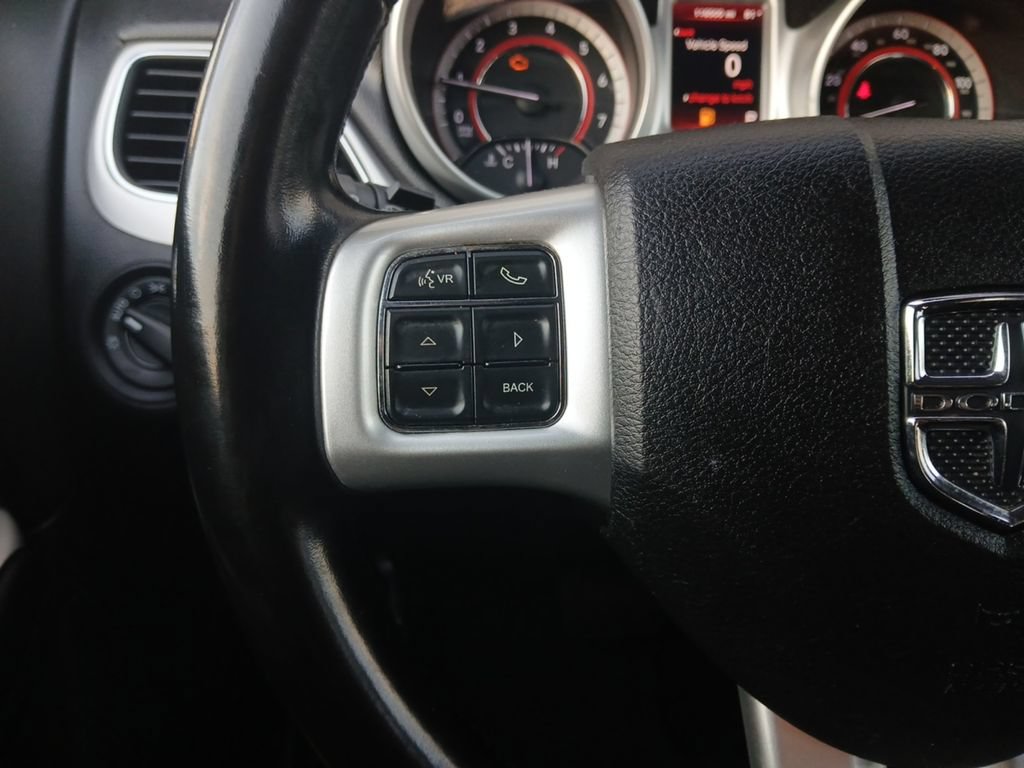 Used 2020 Dodge Journey SE w/ SE Popular Equipment Group FWD image 11