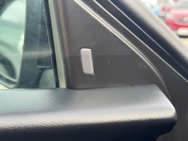 Used 2023 Nissan Sentra SV image 16