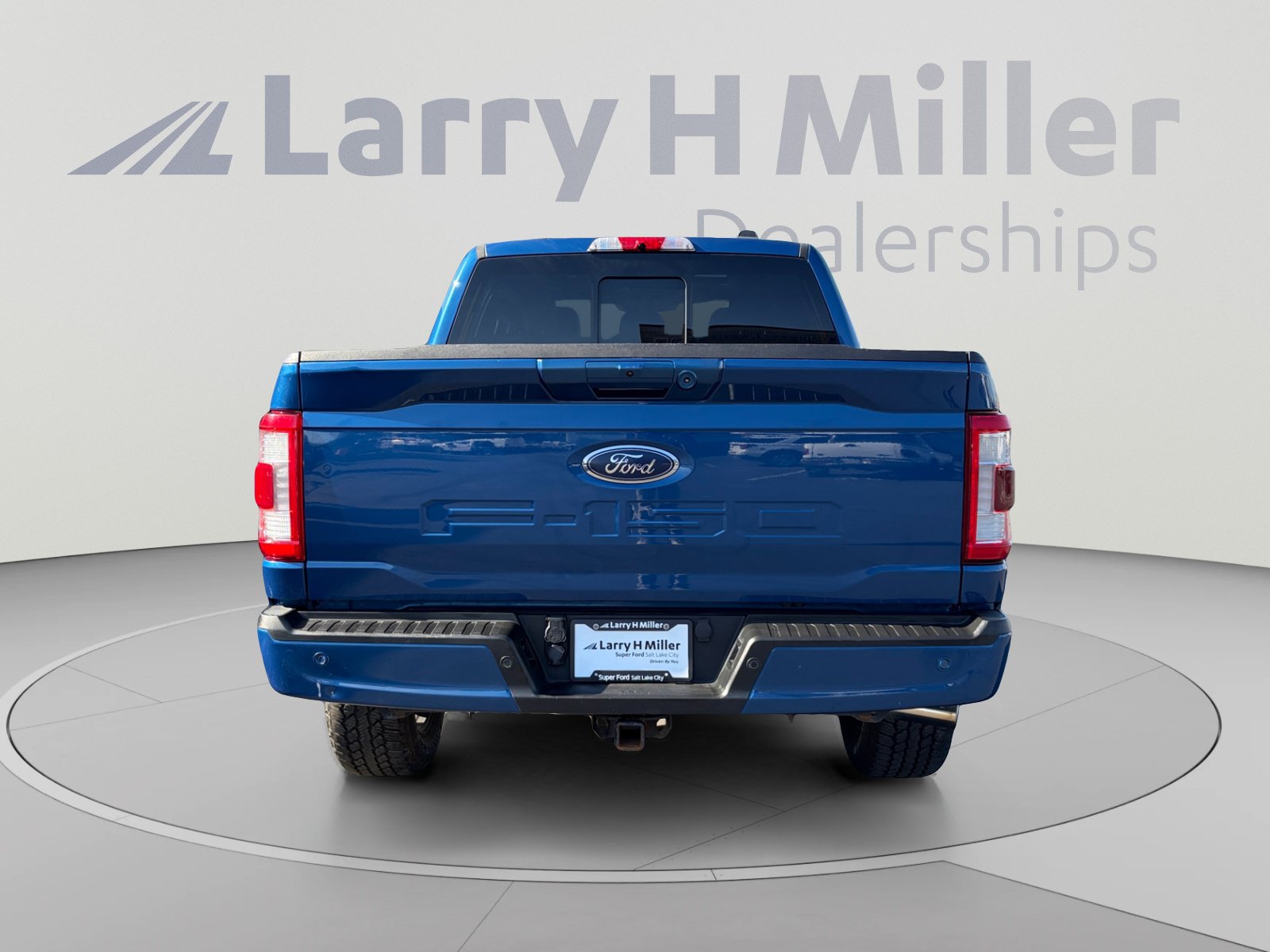 Used 2022 Ford F150 Lariat w/ Equipment Group 502A High AWD/4WD image 4