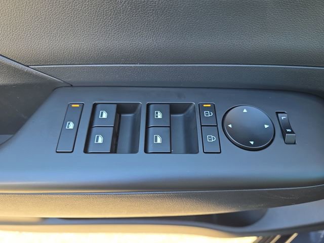 Certified 2025 Hyundai Kona SEL image 39