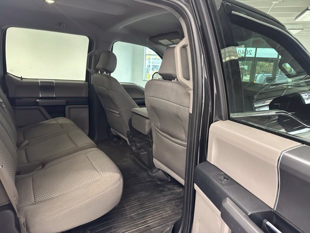 Used 2015 Ford F150 XLT w/ Equipment Group 302A Luxury AWD/4WD image 30
