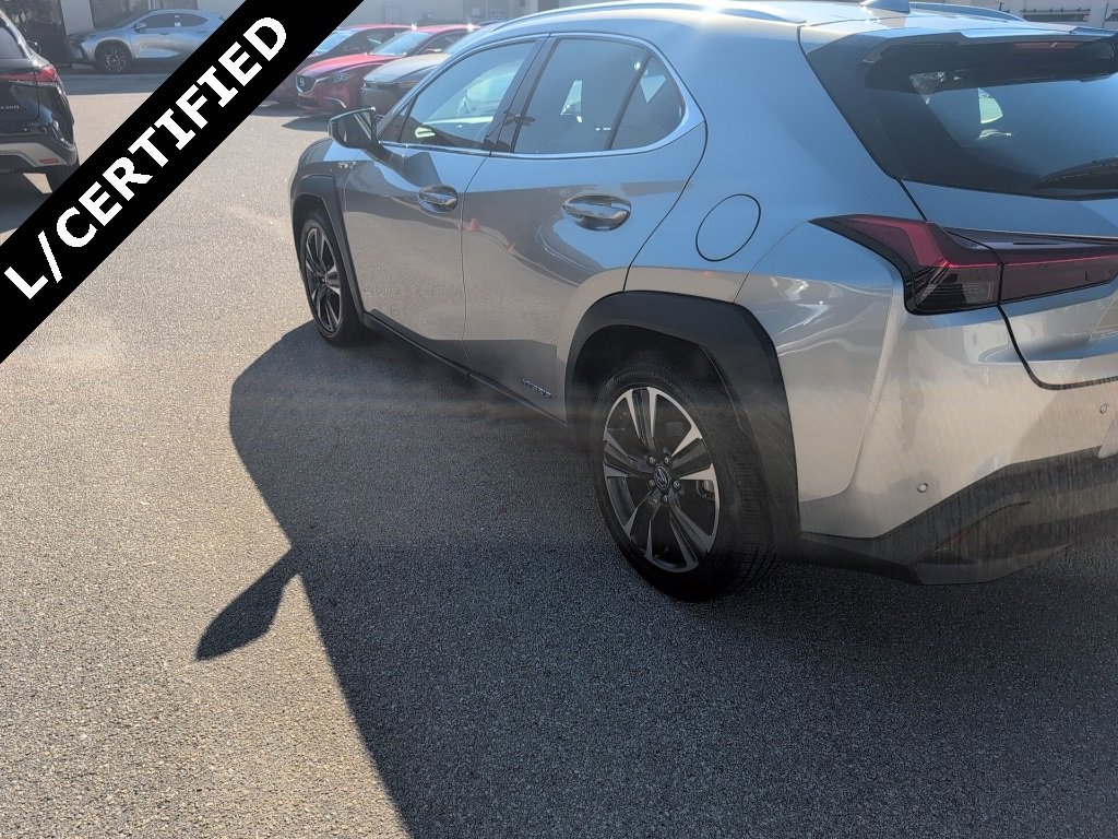 Used 2021 Lexus UX 250h w/ Premium Package image 8
