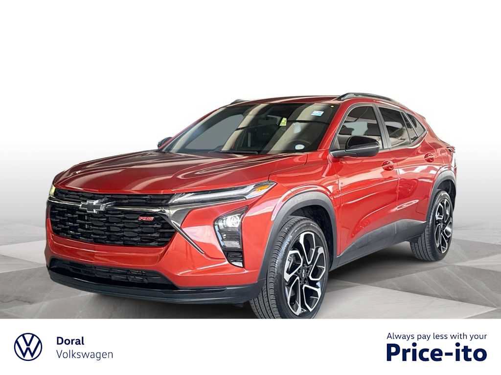 Used 2024 Chevrolet Trax RS w/ Driver Confidence Package FWD image 1