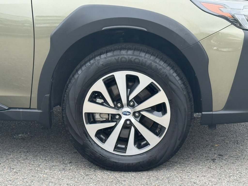 Certified 2025 Subaru Outback Premium image 6
