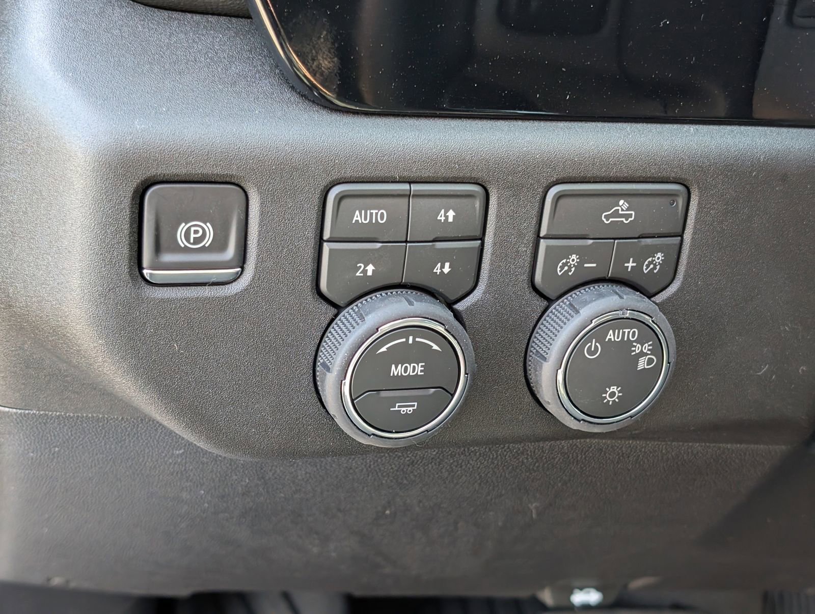 New 2026 Chevrolet Silverado 1500 LT w/ Z71 Off-Road Package image 16