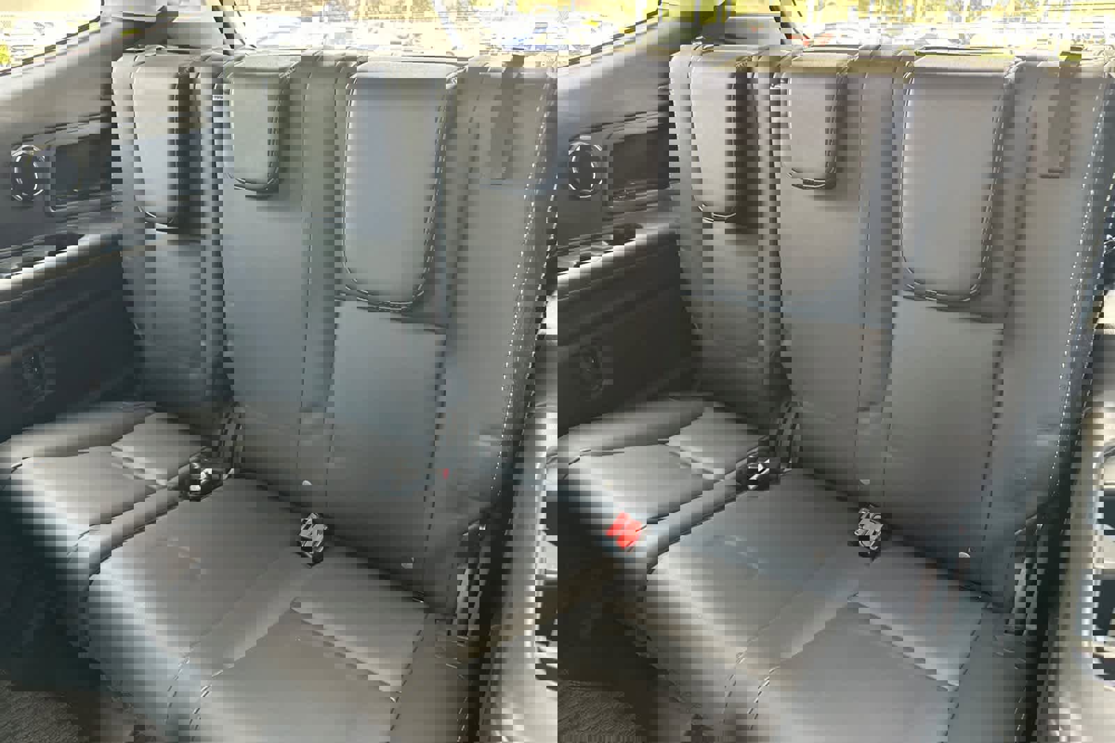 Used 2021 Subaru Ascent Limited w/ Technology Package image 14