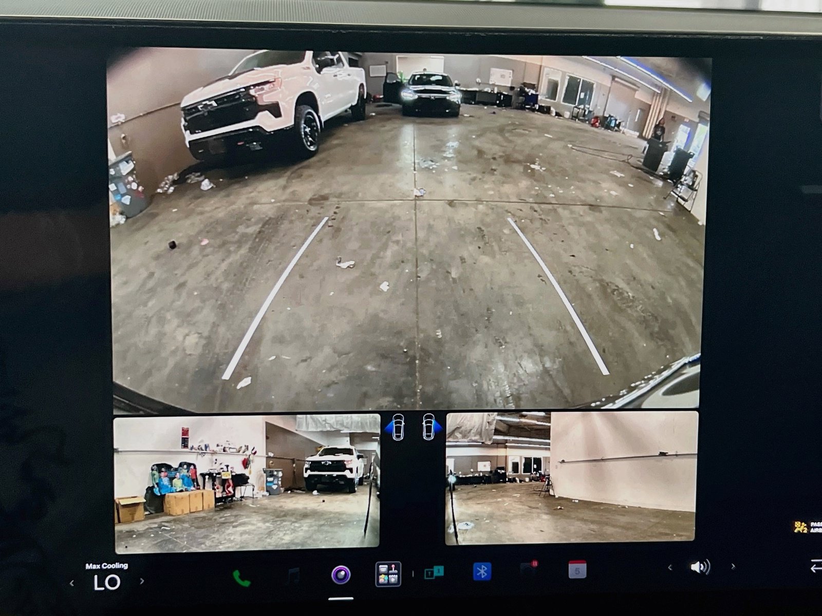 Used 2025 Tesla Model X AWD/4WD image 10