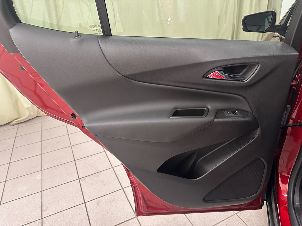 Certified 2024 Chevrolet Equinox LT w/ LPO, Floor Liner Package FWD image 34