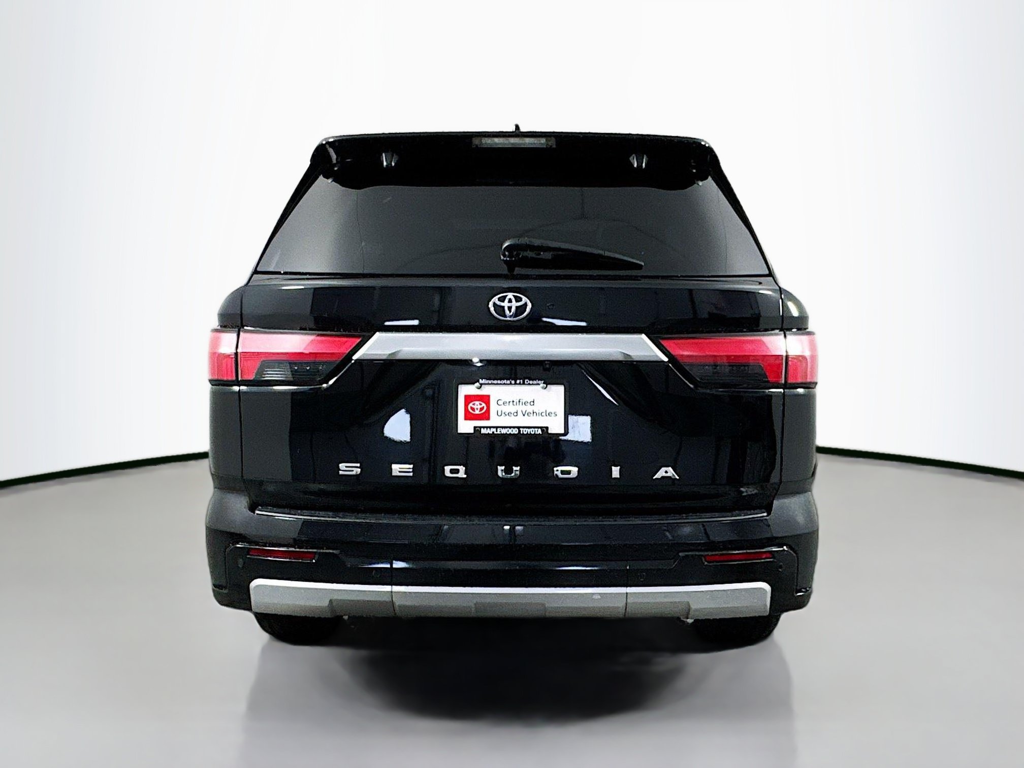 Certified 2023 Toyota Sequoia Capstone AWD/4WD image 6